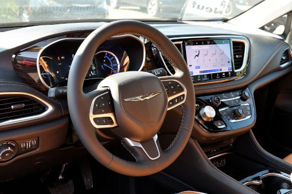 Chrysler Pacifica