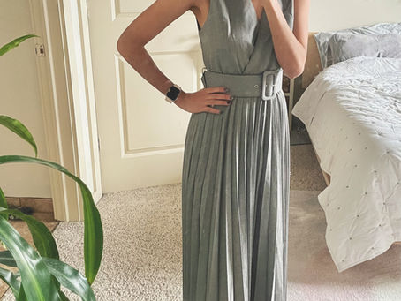 Does this outfit match my CV?
