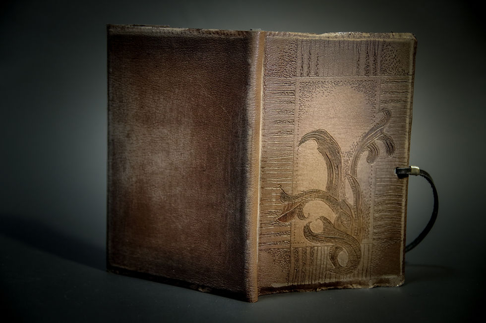 Knygutė iš spaustuvinių bloko ruošinių