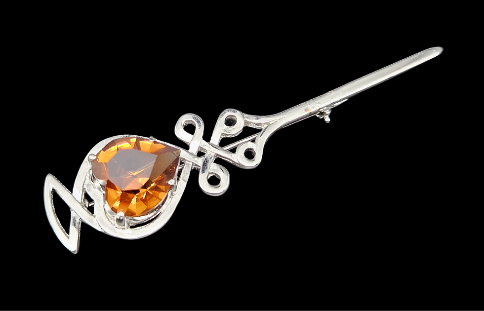 Thumbnail: Exquisite Scottish Kilt Pin With Amber Stone