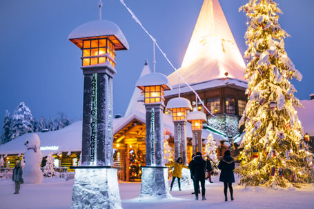 Meet Santa Claus in his office on the Arctic Circle and visit Santa Park. First, our guide will give you a short presentation of the Village. 