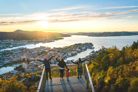Explore Norway: Unveil Scandinavian Splendor