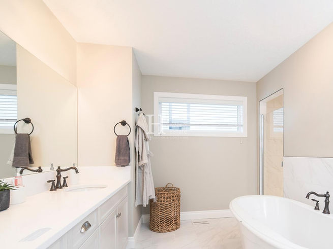 Explore this 1-bedroom flat for sale in the vibrant heart of Diagonal Mar, Barcelona, and seize the opportunity to experience modern city living with Hilton Real Estate. Modern 1-Bedroom Flat in the Heart of Diagonal Mar, Barcelona - For Sale.