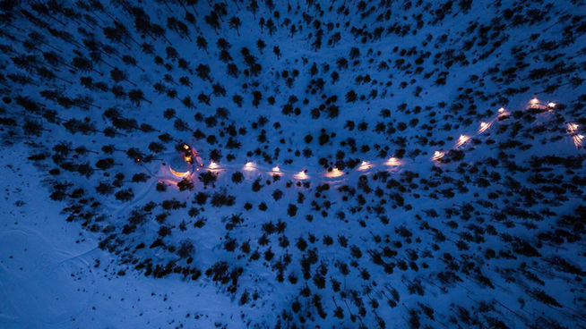 Experience the Magic of the Northern Lights at Polarman's Camp, Rovaniemi! Welcome to Polarman's Camp Rovaniemi, an exclusive private retreat nestled in the serene Lapland wilderness, just a short 20-minute drive from Rovaniemi city center. Escape the tourist buzz and immerse yourself in the beauty of nature, where unobstructed views of the Northern skyline and minimal light pollution await. Here, in the heart of Lapland, lies your gateway to witness the mesmerizing dance of the Northern Lights, also known as the Aurora Borealis.