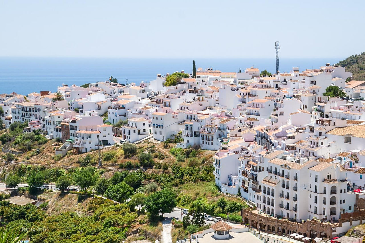 Snow-white village of Frigilia - The snow-white village of Frigiliana appears suddenly, after a turn off the highway you suddenly see a white cloud on the mountain. The bus stops in a small square at the very beginning of the town. And then the street stretches upwards, inviting the traveler to follow into the unknown, into the beautiful, into the ancient...