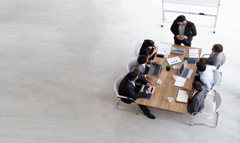 Юридическое сопровождение корпоративных правоотношений: договоры, партнерства, споры, защита интересов бизнеса на территории Испании.