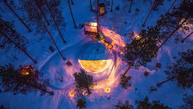 Experience the Magic of the Northern Lights at Polarman's Camp, Rovaniemi! Welcome to Polarman's Camp Rovaniemi, an exclusive private retreat nestled in the serene Lapland wilderness, just a short 20-minute drive from Rovaniemi city center. Escape the tourist buzz and immerse yourself in the beauty of nature, where unobstructed views of the Northern skyline and minimal light pollution await. Here, in the heart of Lapland, lies your gateway to witness the mesmerizing dance of the Northern Lights, also known as the Aurora Borealis.