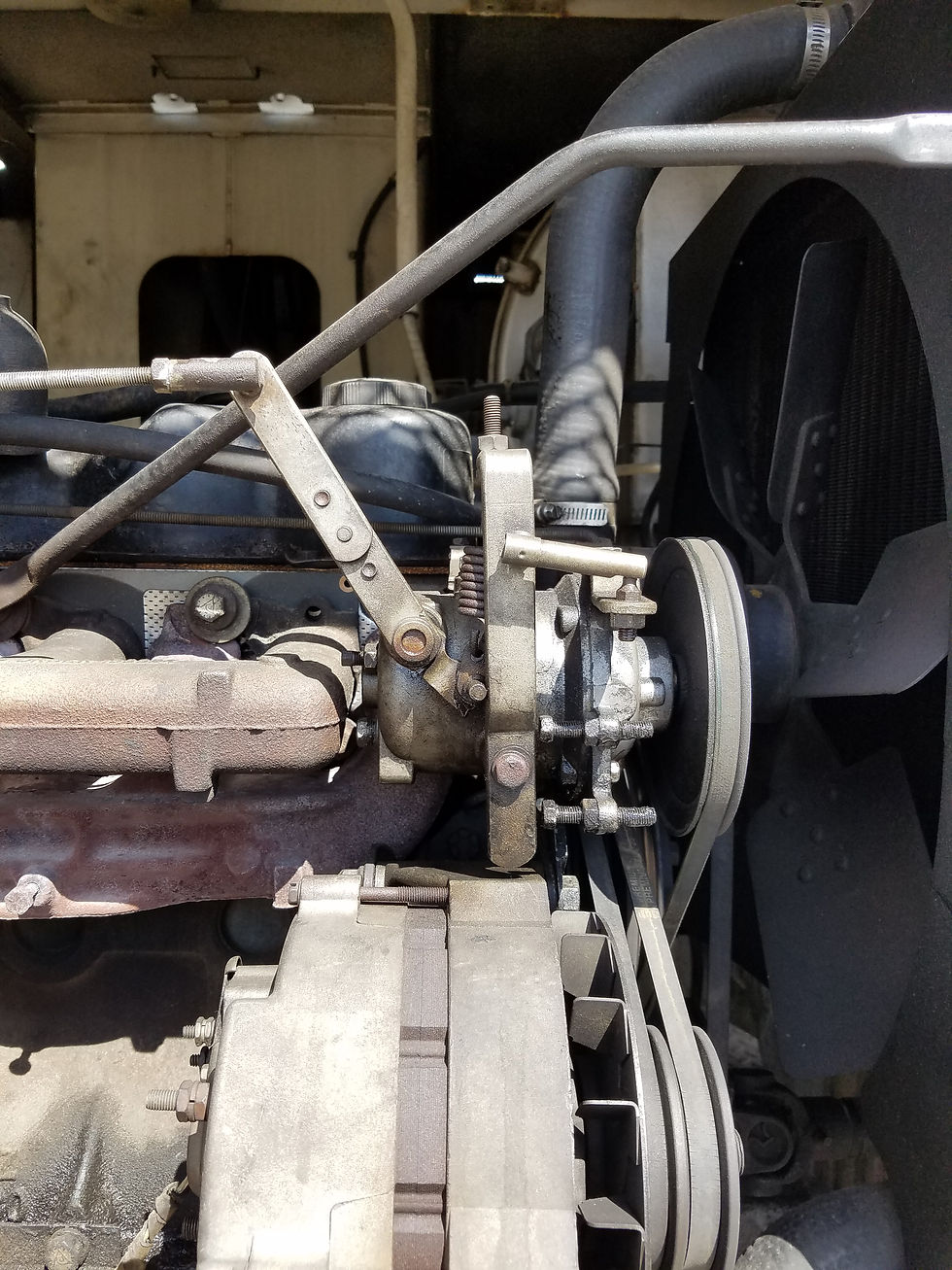 Throttle governor control drive