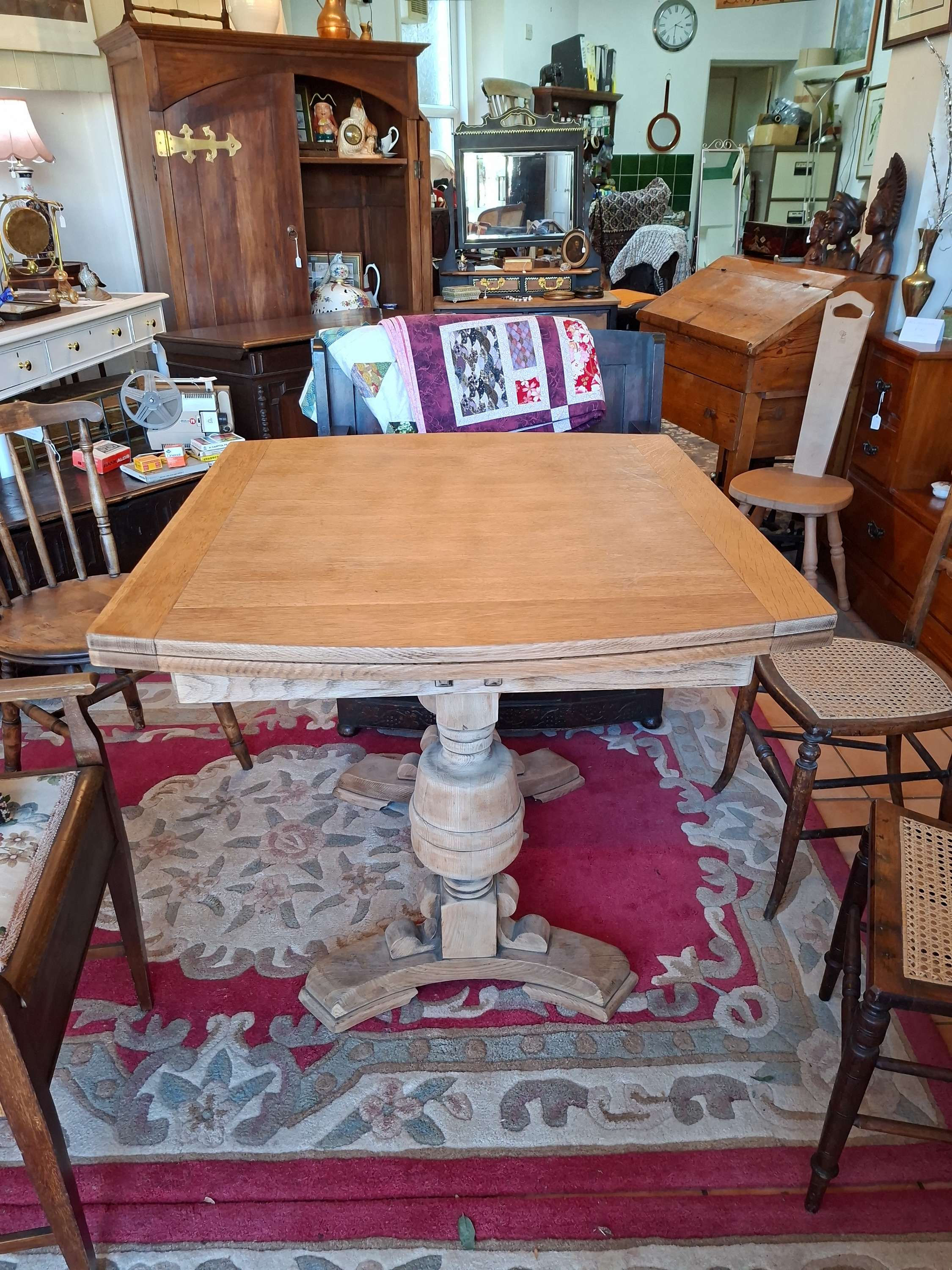 Antique Oak extending Dining table