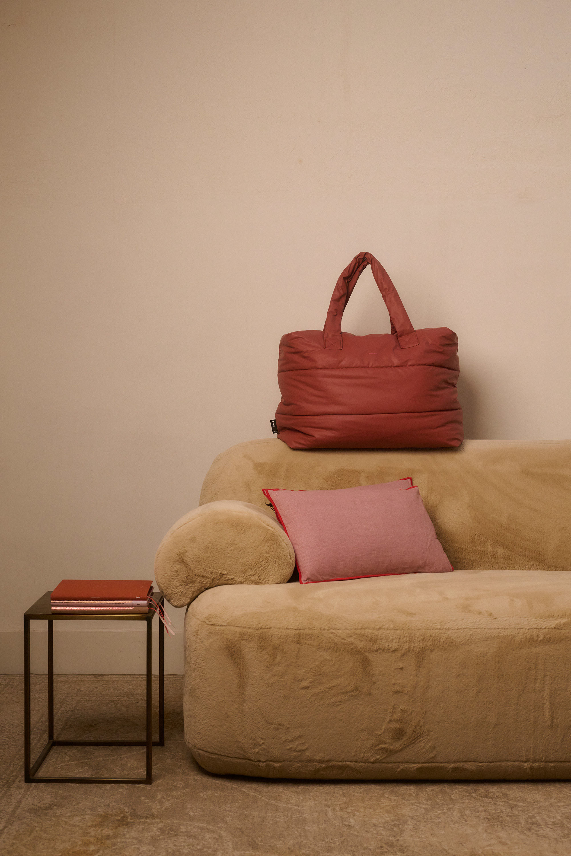 Big puffy weekend bag Camill | Red wood | Tinne+Mia