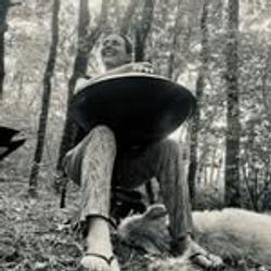 Karine Renard Musicothérapeute - cours de Handpan