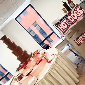 Chocolate fountain and hot dog cart hire package deal
