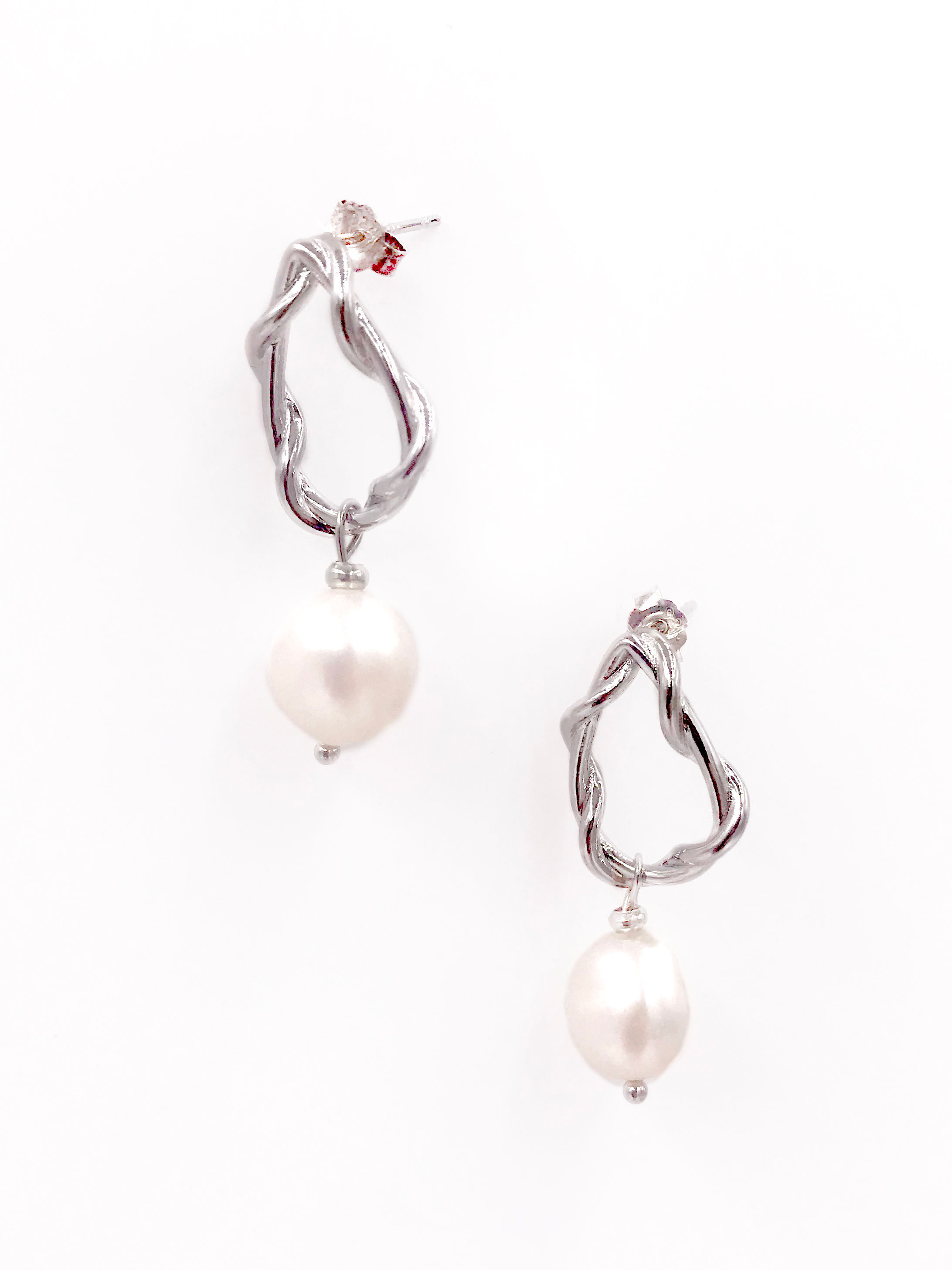 Lock Shape Pearl Earrings Silver