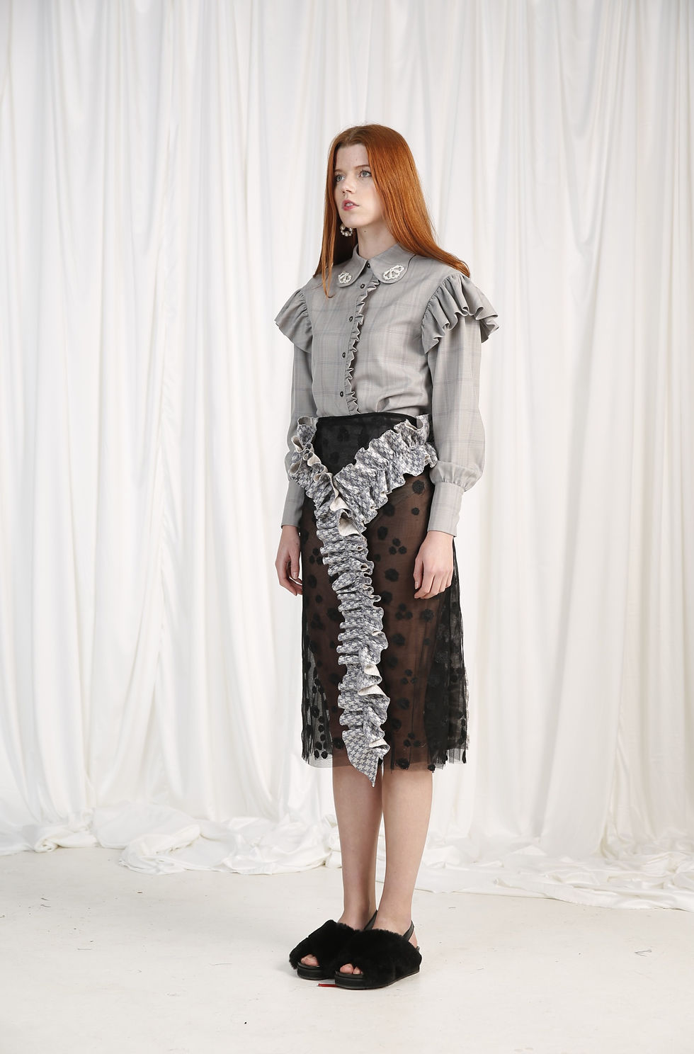 Thumbnail: Black embroidered poppies ruffle trimmed pencil tulle skirt
