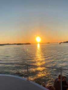 Bermuda Sunset Mini Cruise UberVida Bermuda Charter boat