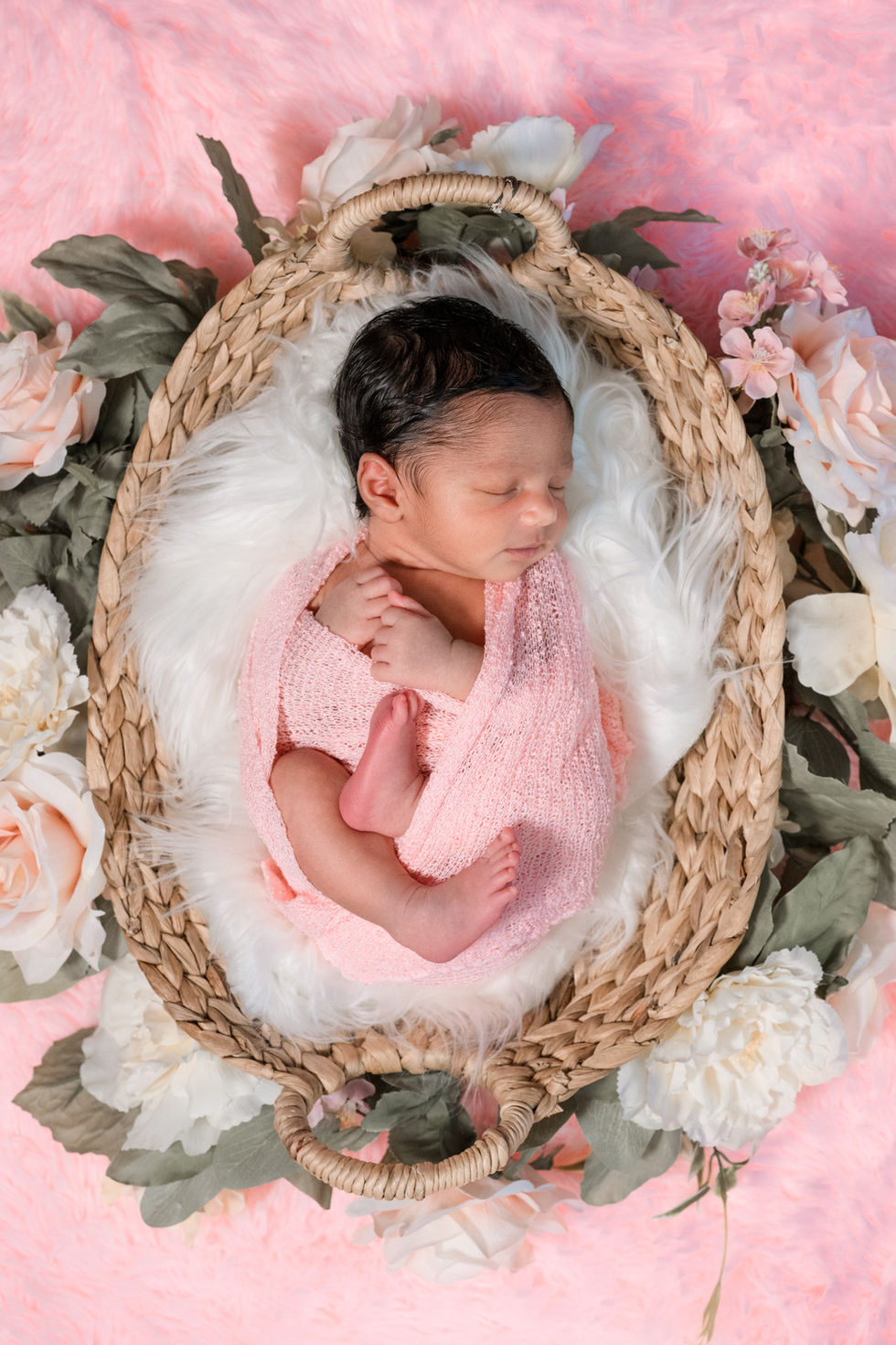 NewbornTejaswiAndBabyAddy00019