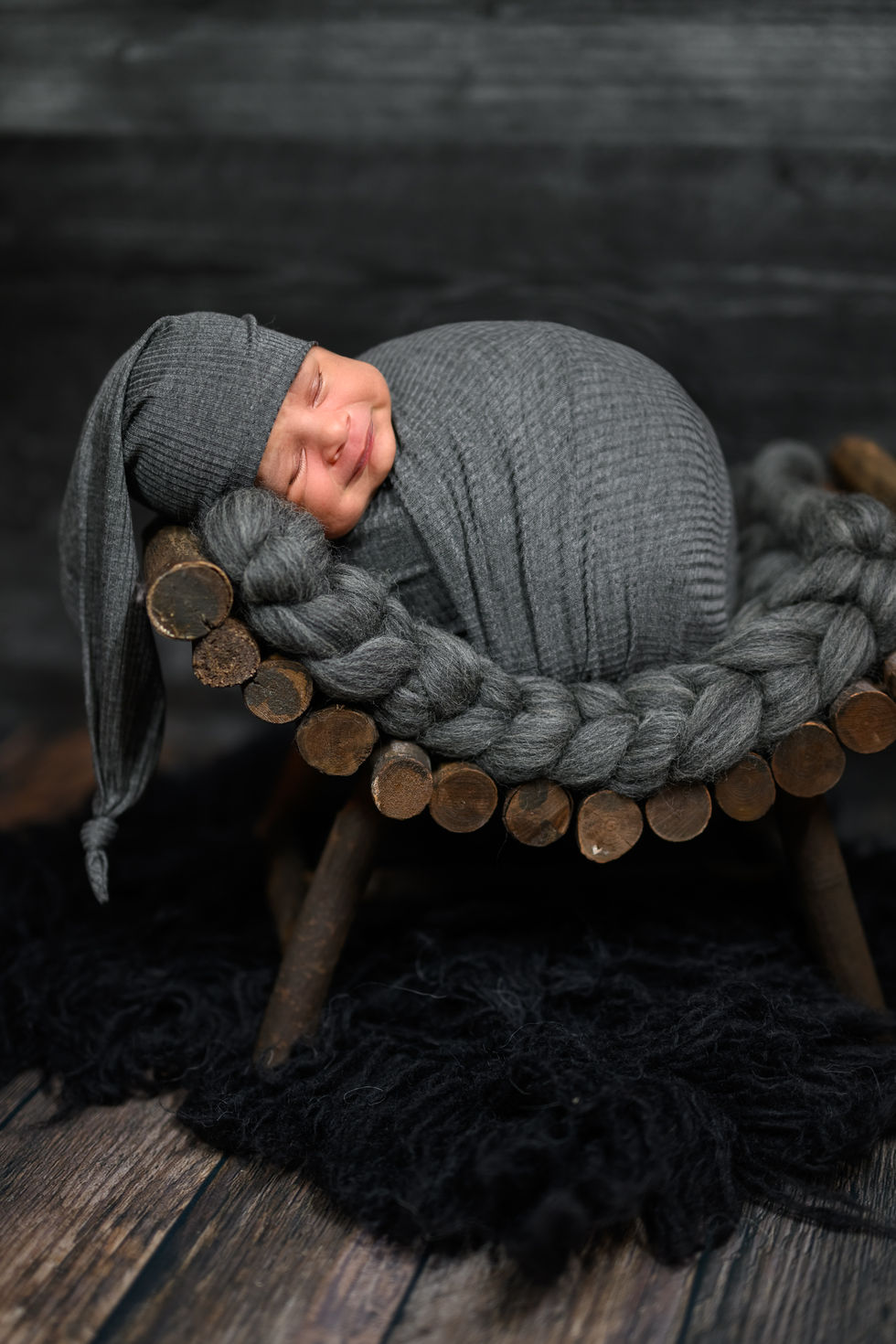 NewbornDhaliaAndBabyAndrei-59-Edit