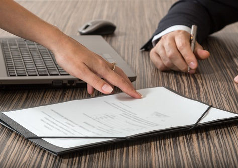 ABERTURA, FECHAMENTO DE EMPRESAS E O DESEMPREGO