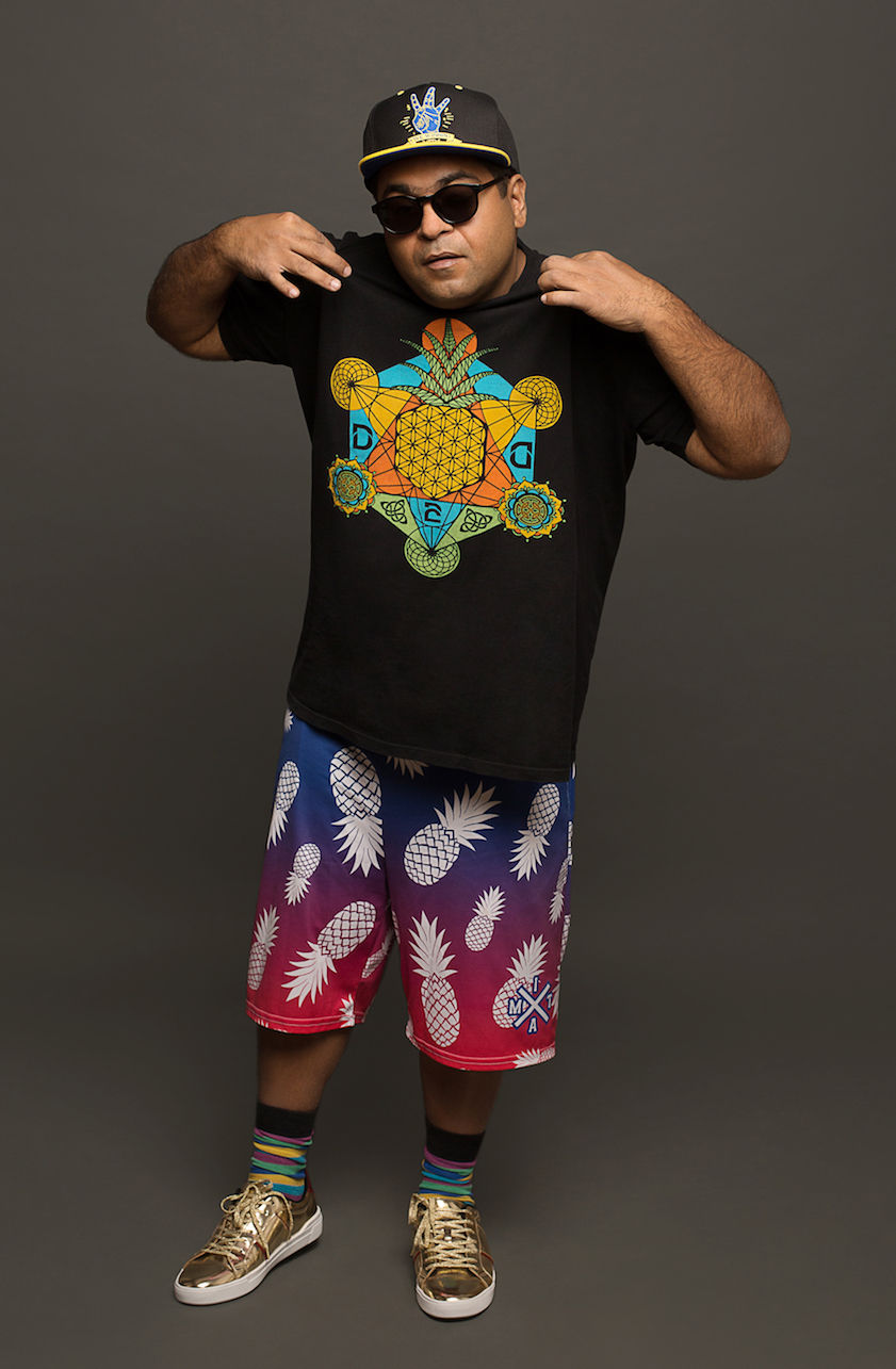 Su Real (Pineapples 2) - Photo by Steve
