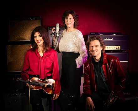 Her Song Icons Foto ok.jpg