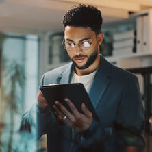 Man searching for hotel deal