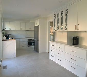white-Modern-kitchen-renovation.JPG