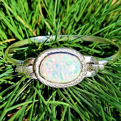 OPAL & SILVER BANGLE_edited_edited.png