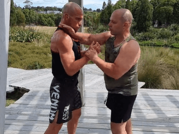 Chi Sao to Gor Sao to Clinch to Grapple Bare Knuckle