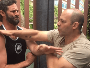 Hong Kong Training video on striking at Biu Jee Level