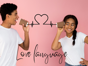 "5 Love Languages: Understanding How to Communicate Love and Build Stronger Relationships"