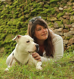 Alice au Pays Canin éducateur comportementaliste canin Calvados.jpg