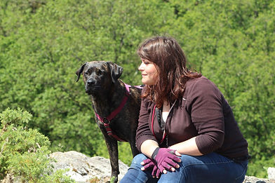 Alice au Pays Canin éducateur comportementaliste canin Calvados.jpg