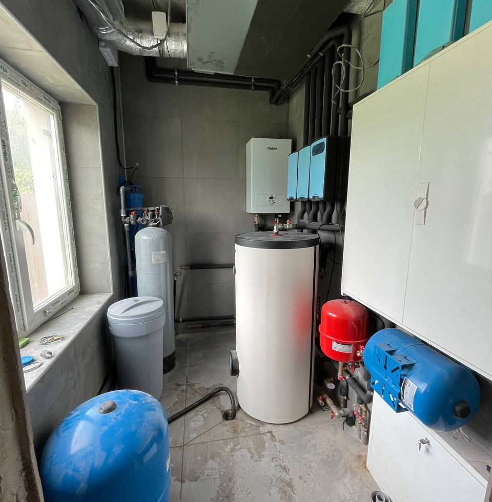 Comprehensive MEP & Smart Climate Systems for a Private Residence