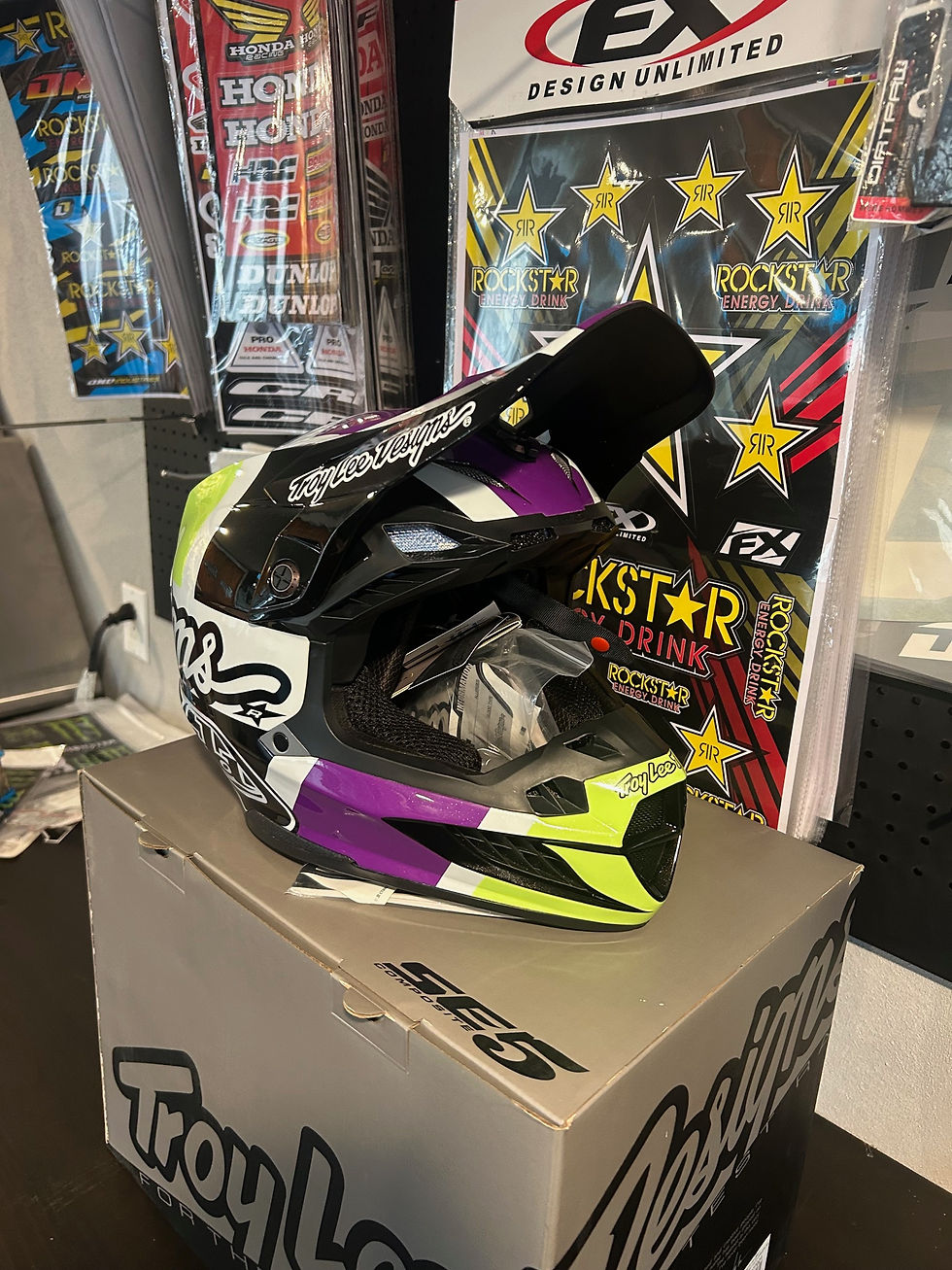 Mens x/s Troylee composite SE5 QUATTRO helmet