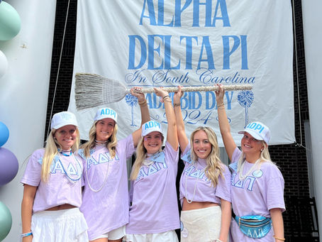 sorority women on bid day