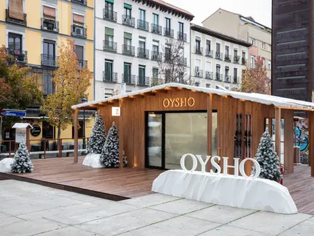 Oysho Ski Collection Lodge Pop-Up, Plaza Juan Goytisolo Madrid.