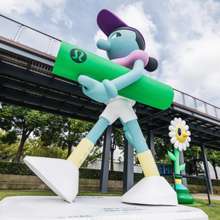 Lululemon x Jeremyville Interactive Installation, Xuhui Riverside Shanghai China.