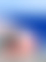 Van Cleef & Arpels Perlée Limited-Time Experience Space, Qingdao Hisense Plaza China.