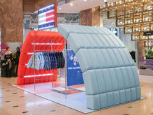 Tommy Hilfiger The Alaska Puffer Pop-Up Installation, Galeries Lafayette Champs-Élysées Paris.