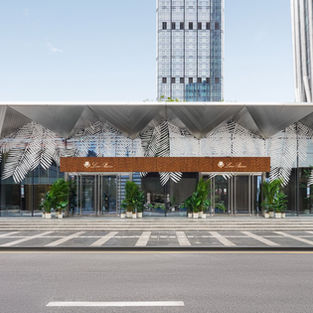 Loro Piana Resort Series Pop-Up Store Concept, MixC Shenzhen Bay Vientiane City China.