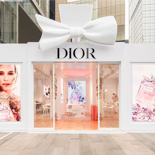 Miss Dior Pop-Up Activation Space, Monument Square Chengdu IFS China​.