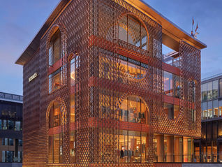 The Veil of Heritage: How Hermès is Mastering "Architectural Empathy" in Beijing