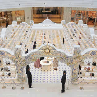 Dior 2023 Early Spring Ready-To-Wear Pop-Up Space, Xiamen MixC China.