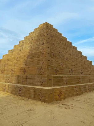 Louis Vuitton Sand Pyramid At Something In The Water Festival, Virginia Beach.