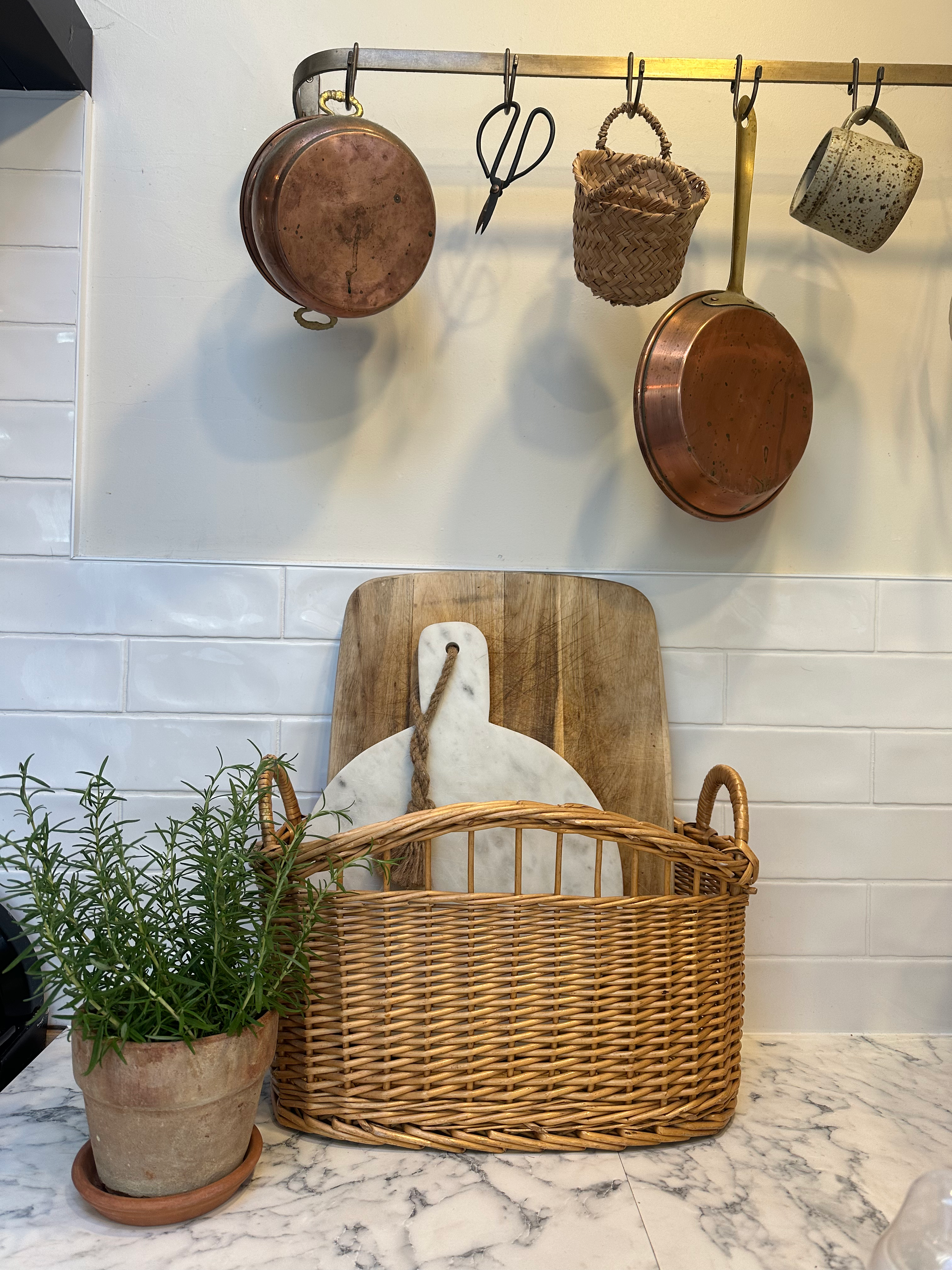 Vintage Chopping Board Basket