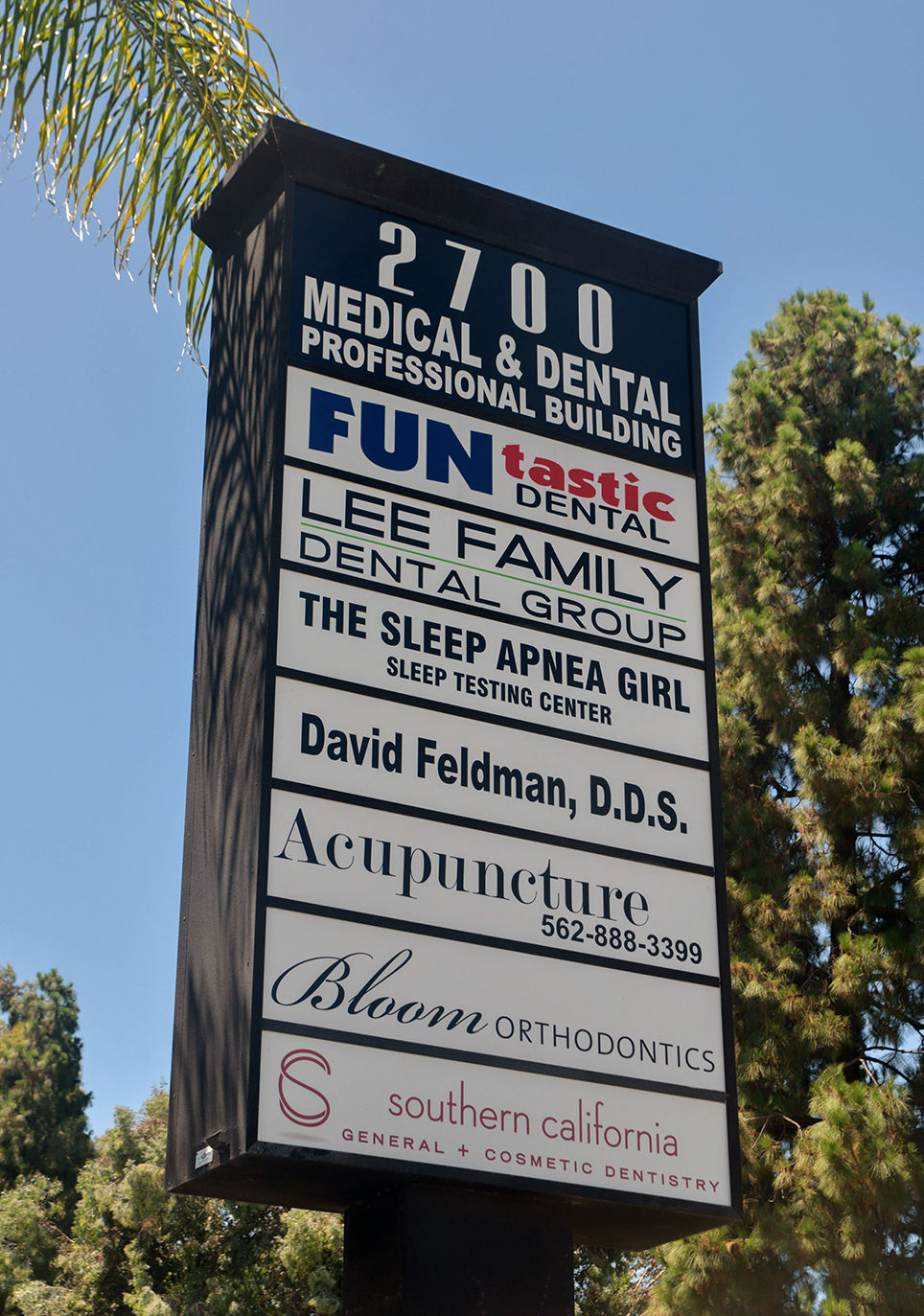 2700 Building Sign