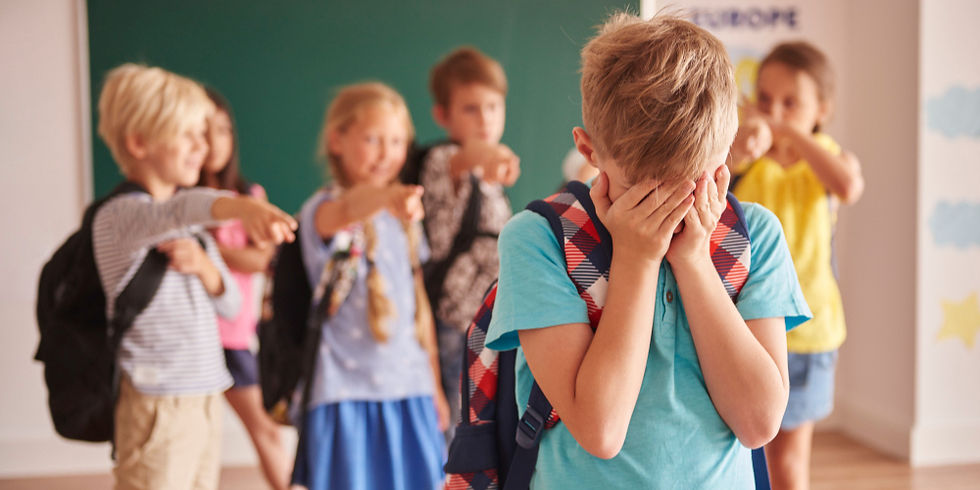 crianca-sendo-ridicularizada