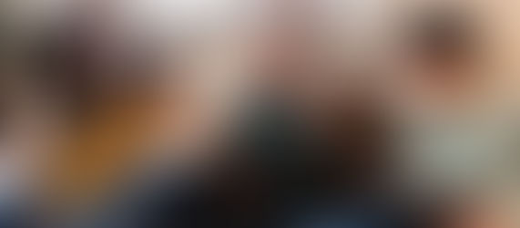 familia-lendo-a-biblia