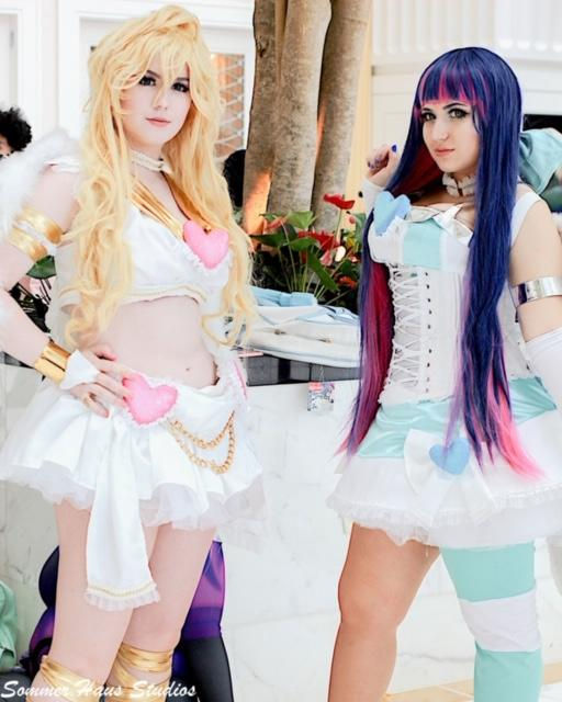 Two cosplayers dressed up as Anarchy Panty and Anarchy Stocking