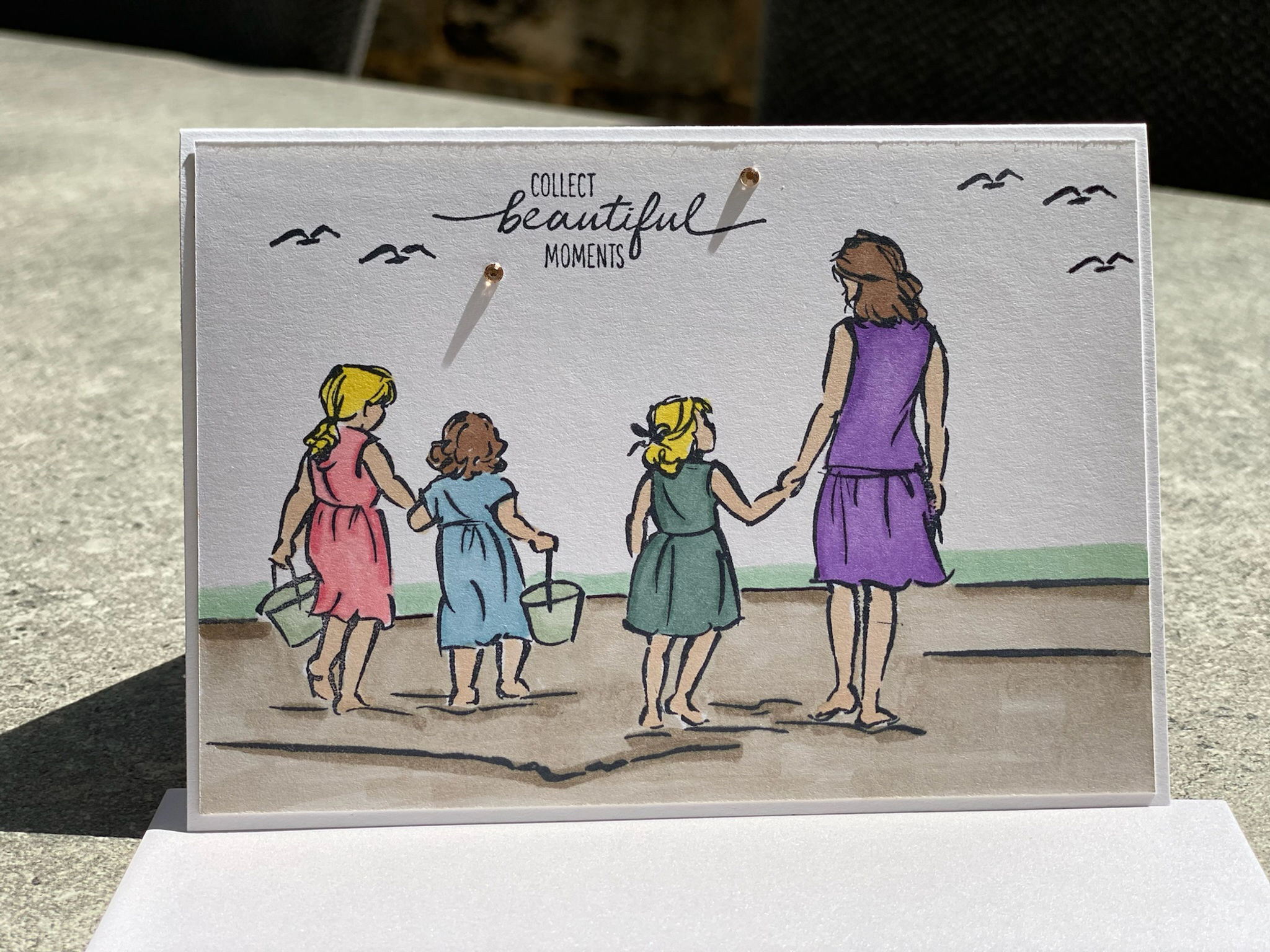 "Collect Beautiful Moments" - Mama mit Kindern am Strand